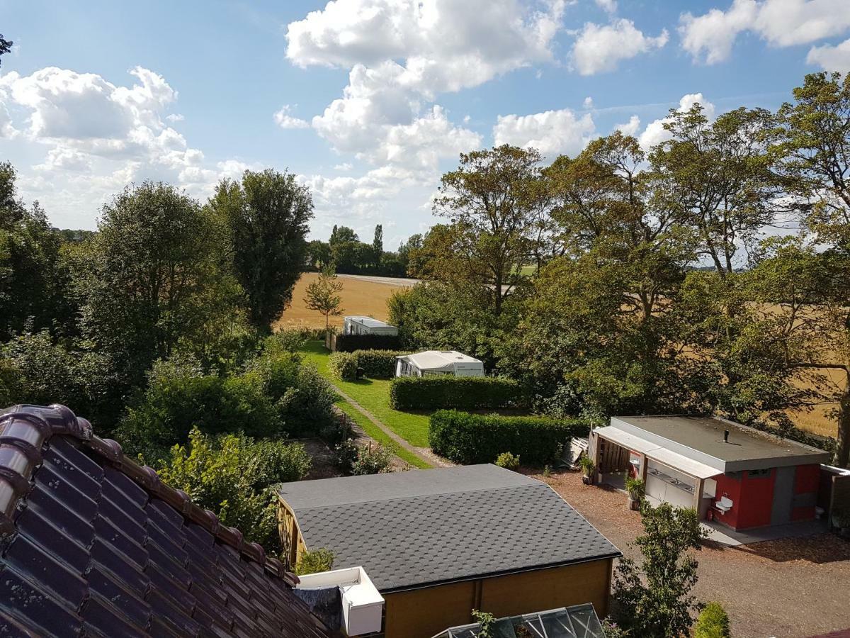 Camping De Blauwe Reiger Pieterzijl ภายนอก รูปภาพ